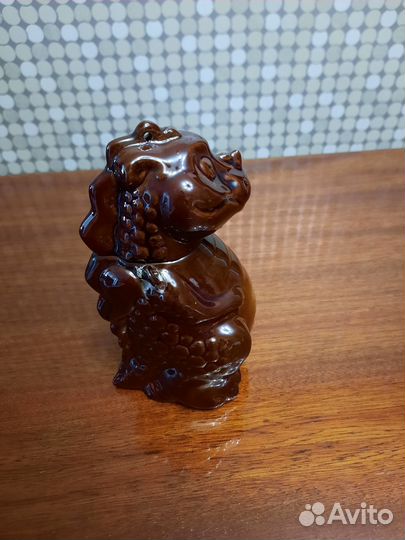 Керамическая фигурка, бутылка