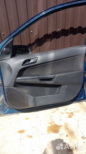 Обшивка двери, Опель Астра,Opel Astra H