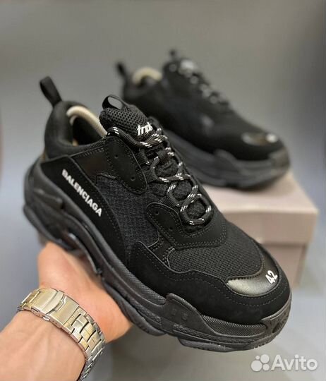 Кроссовки Balenciaga Triple S мужские