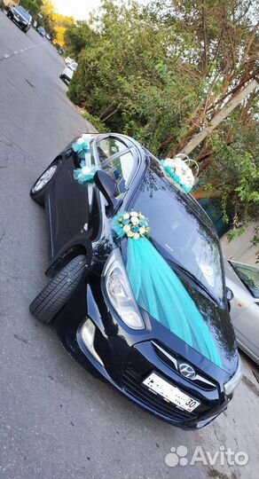 Свадебные украшения на машину