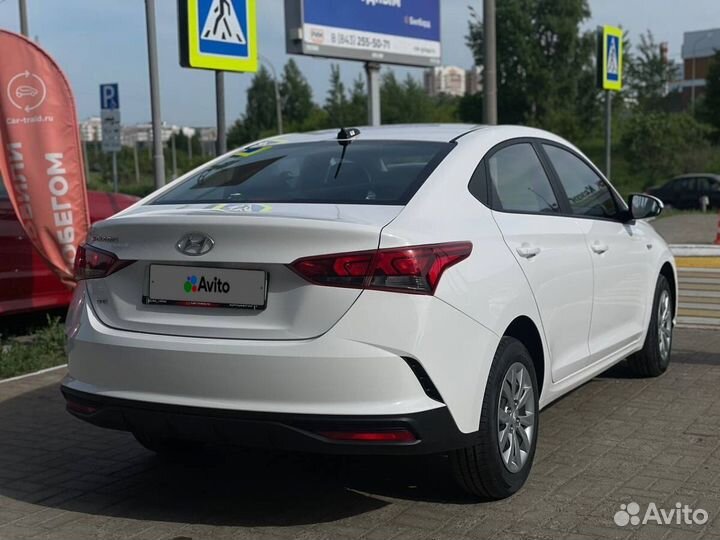 Hyundai Solaris 1.6 AT, 2021, 881 км