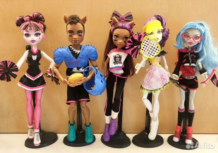 Кукла Монстер Хай спорт