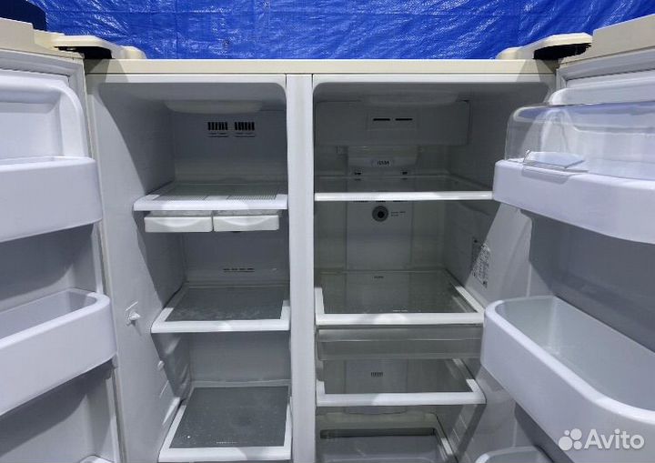 Холодильник side by side samsung