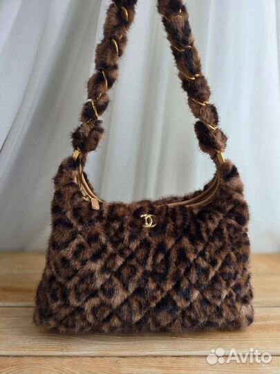 Сумка Chanel hobo