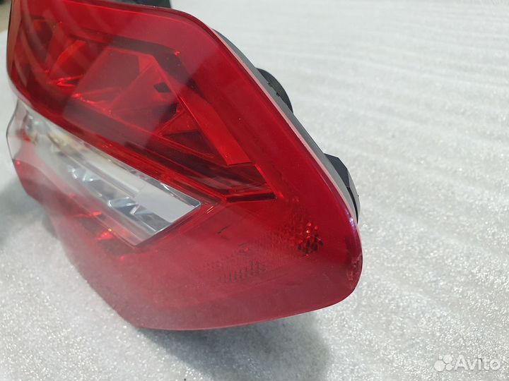 Фонарь задн правый Mercedes W212 (2009 - 2013)
