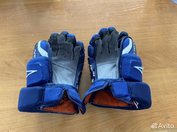 Замена ладошек на хоккейных перчатках