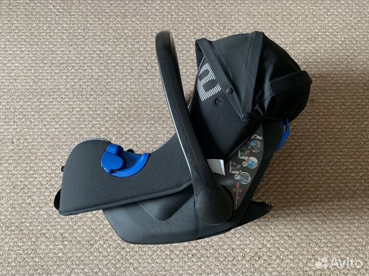 Автолюлька (детское автокресло) BMW baby seat 0+