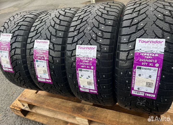 Tourador Ice Star TSW1 245/40 R18 и 265/35 R18 30T