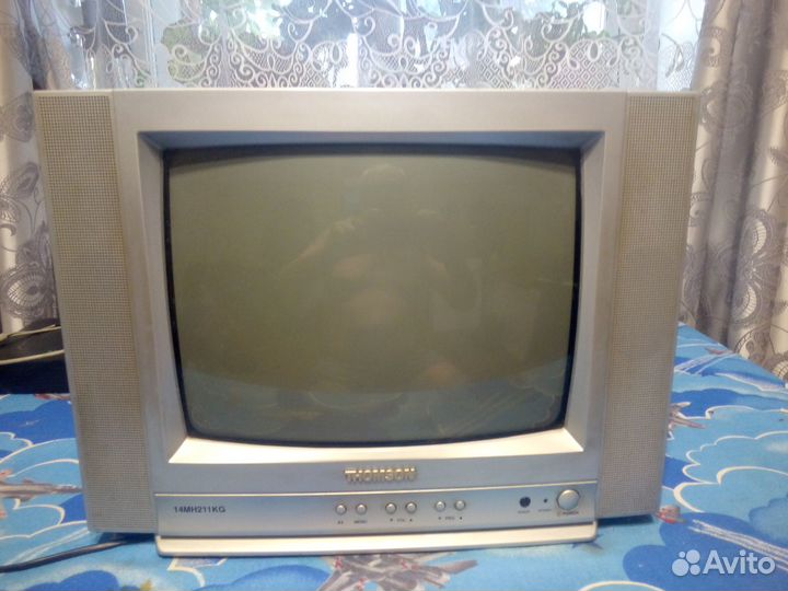 Телевизор thomson 37cм диагональ