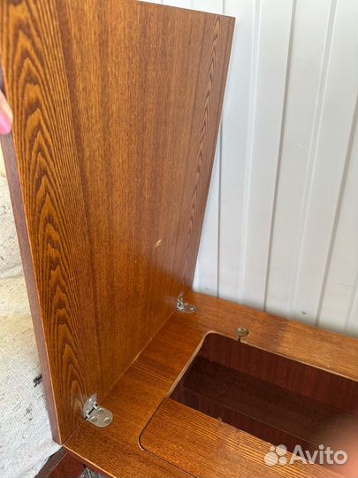 Машинка швейная Подольск на запчасти