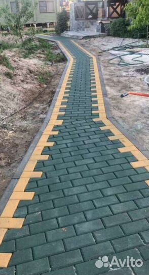 Бригада строителей