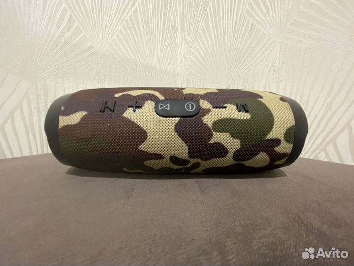 Блютуз колонка JBL