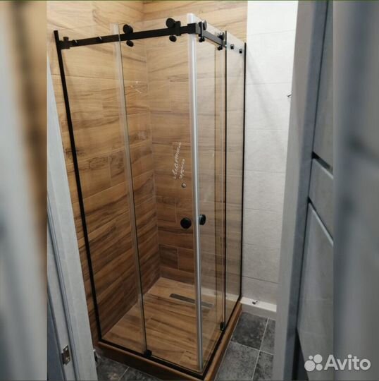 Душевой уголок 100х100