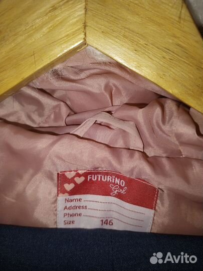 Демисезонное пальто для девочки