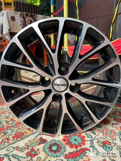 Диски литые 4 шт