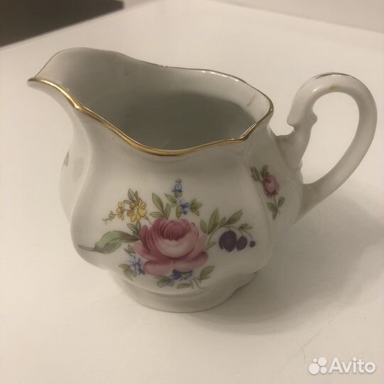 Молочник (сливочнмк/ соусник) фарфор Чехословакия