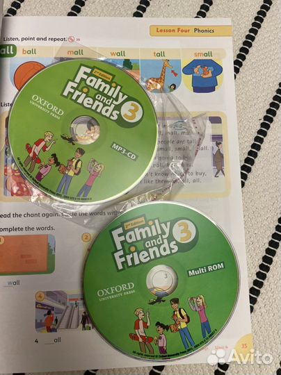 Книги для детей английский Family and Friends