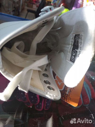 Коньки фигурные