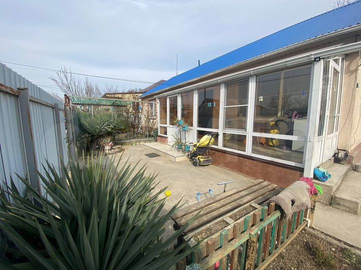 Дом 80 м² на участке 5 сот.