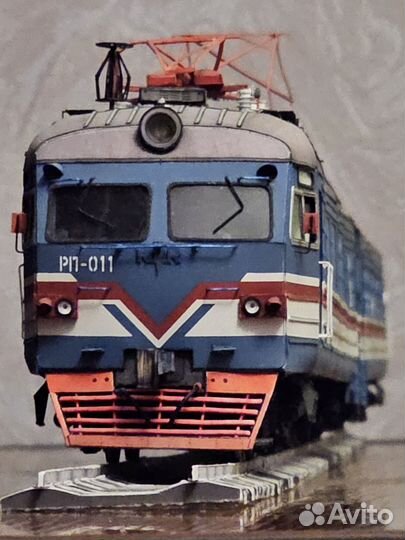 Модель поезда рп 011