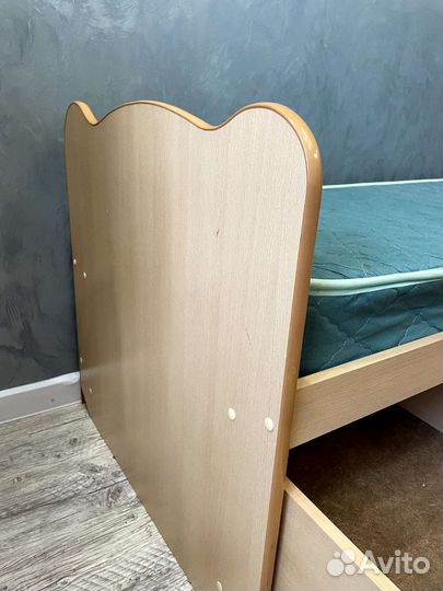 Детская кровать от 3 лет с матрасом бу