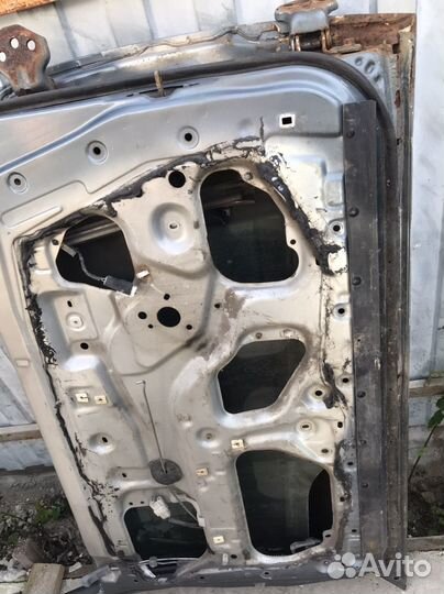 Mazda 626 GD, двери