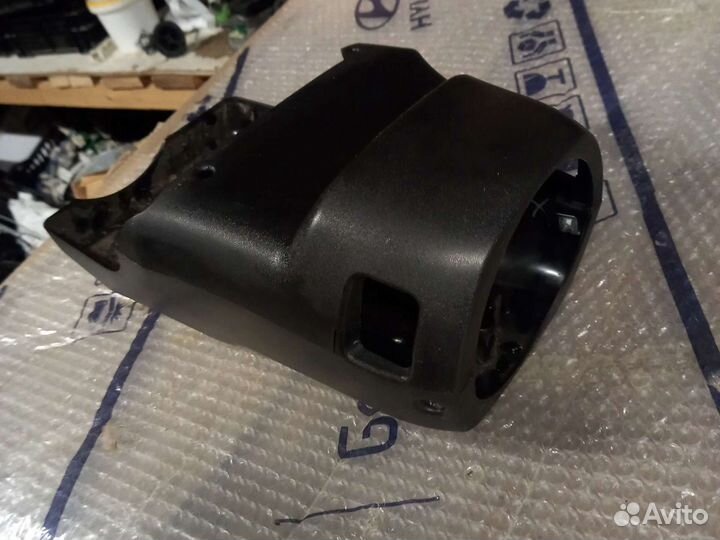 Лада гранта- кожух рулевой колонки