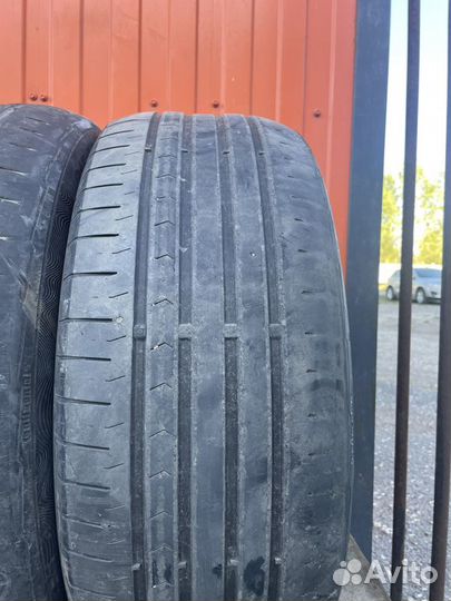 Continental ContiPremiumContact 5 215/55 R17