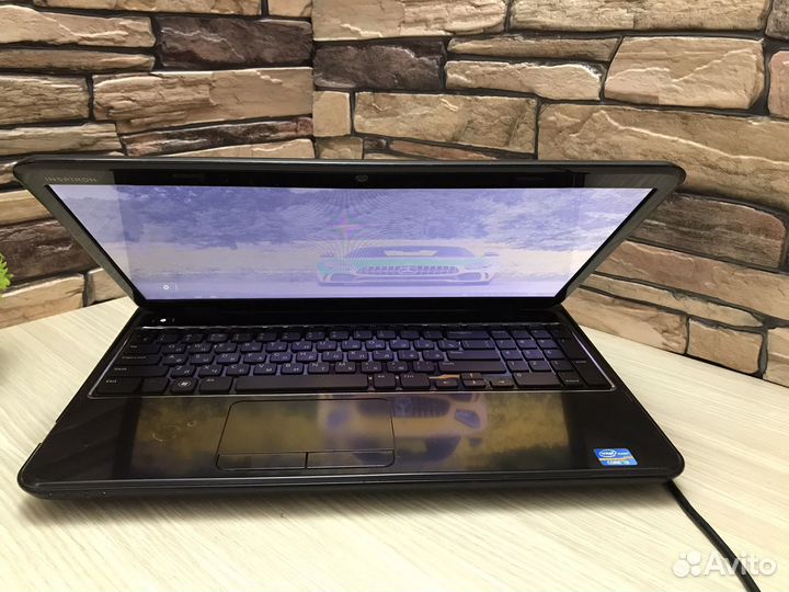 Надёжный ноутбук dell i3/4gb/500gb/GeForce