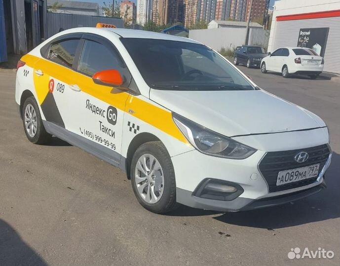 HYUNDAI SOLARIS купить под такси в кредит по выгодной ставке в Москве