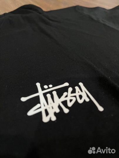 Футболка Stussy