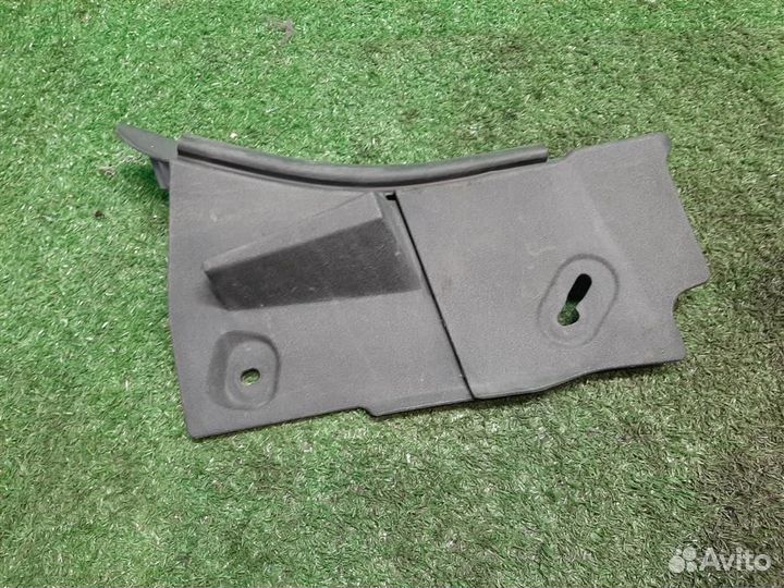 Водосток Toyota Verso R2 2009