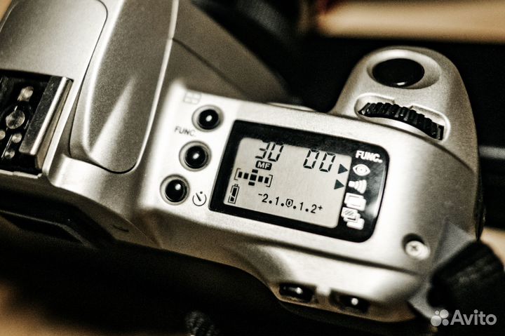 Фотоаппрат Canon EOS 300