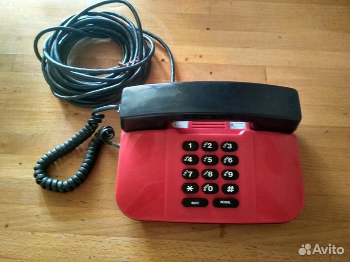 Стационарный телефон