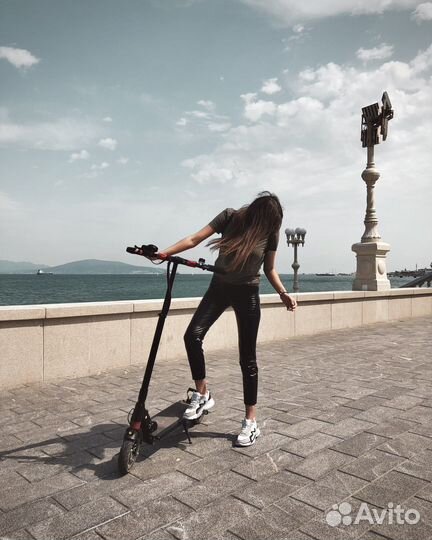 Электросамокат Kugoo X1