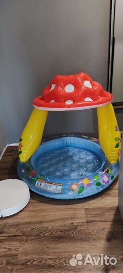 Бассейн детский с крышей