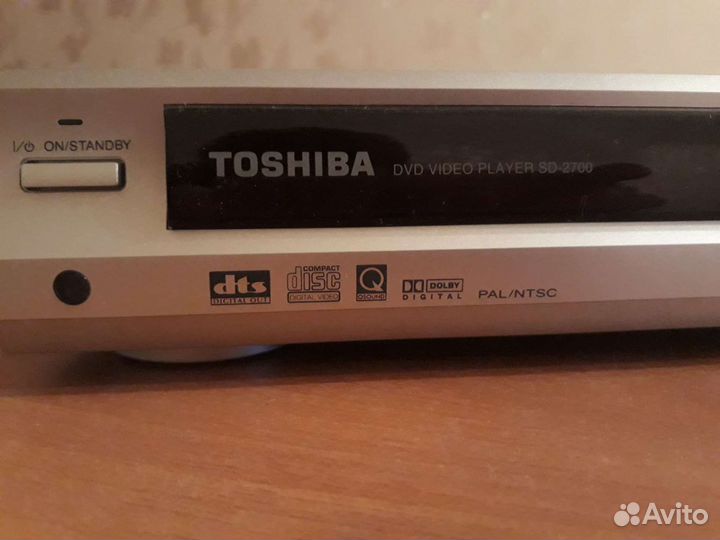 Новый DVD-video плеер Toshiba SD-2700