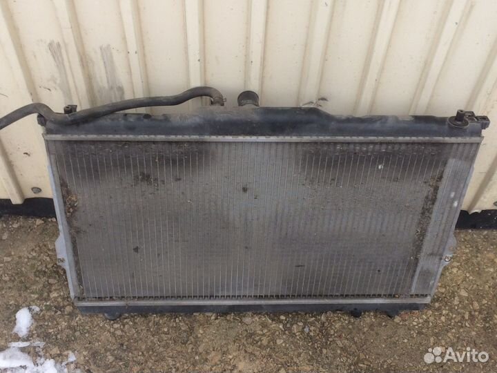 Радиатор охлаждения Hyundai Santa Fe SM 2.0 crdi