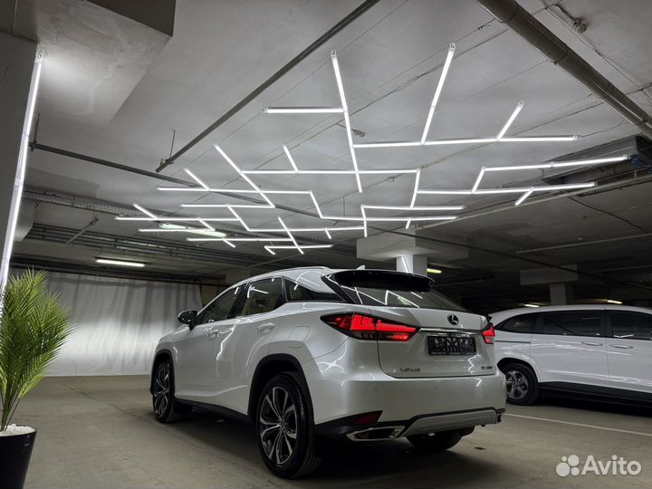 Lexus RX 2.0 AT, 2022, 30 км