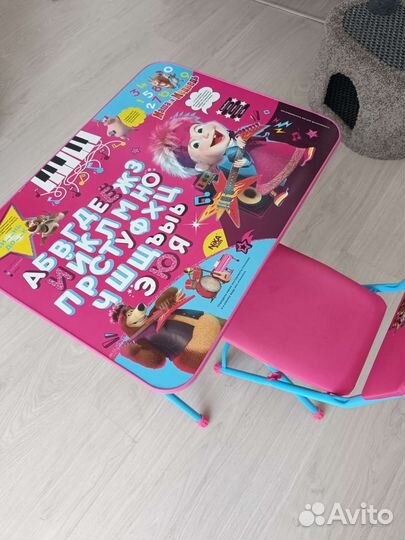 Детский стол и стул