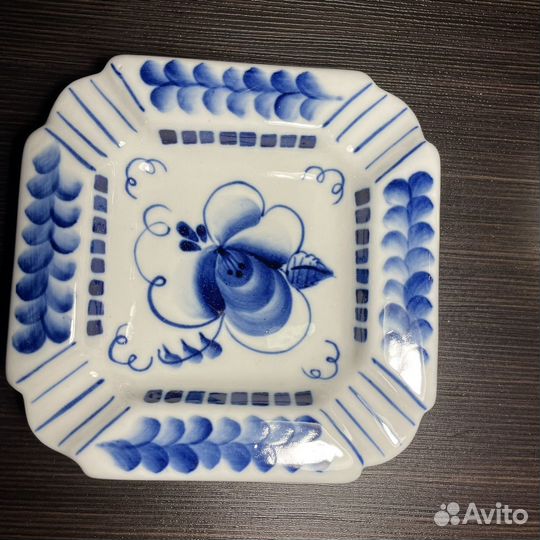 Пепельница гжель