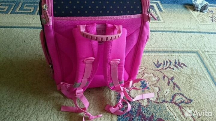 Школьный рюкзак