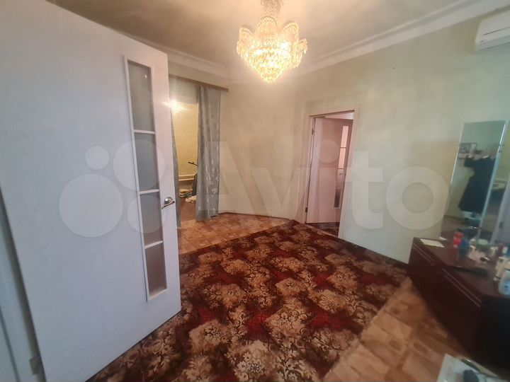 Дом 74 м² на участке 4 сот.