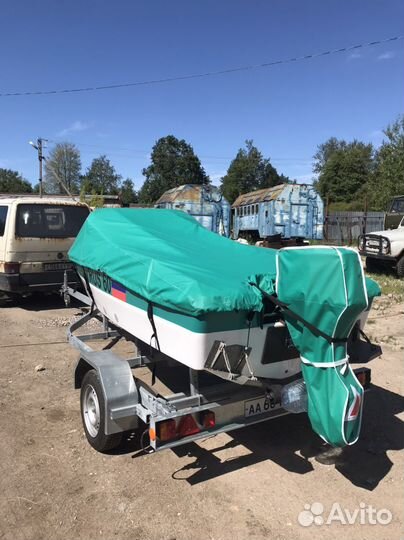 Катер Hellwig Triton