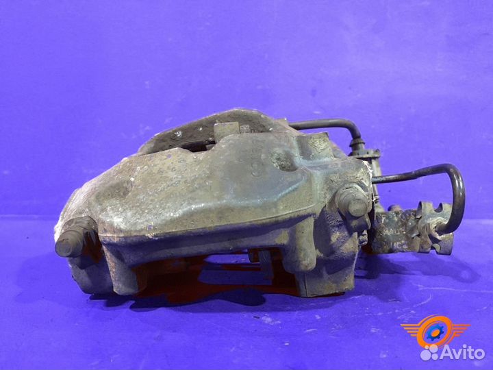 Суппорт задний левый Volkswagen Touareg 2 (Nf) SUV