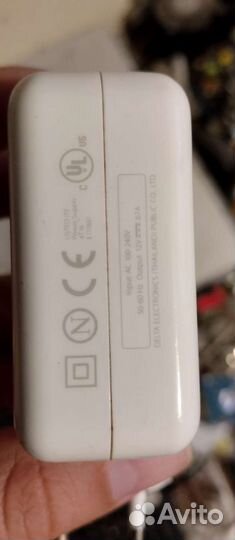 Блок питания apple разные