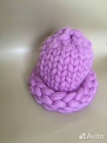 Шапка женская, ручная работа