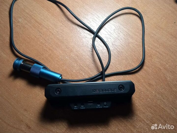 Звукосниматель для акустической гитары