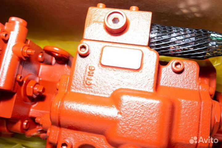 Поршень плунжер гидромотора Hitachi zx210