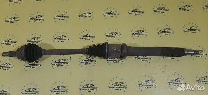 Привод шрус правый передний Ford Fusion